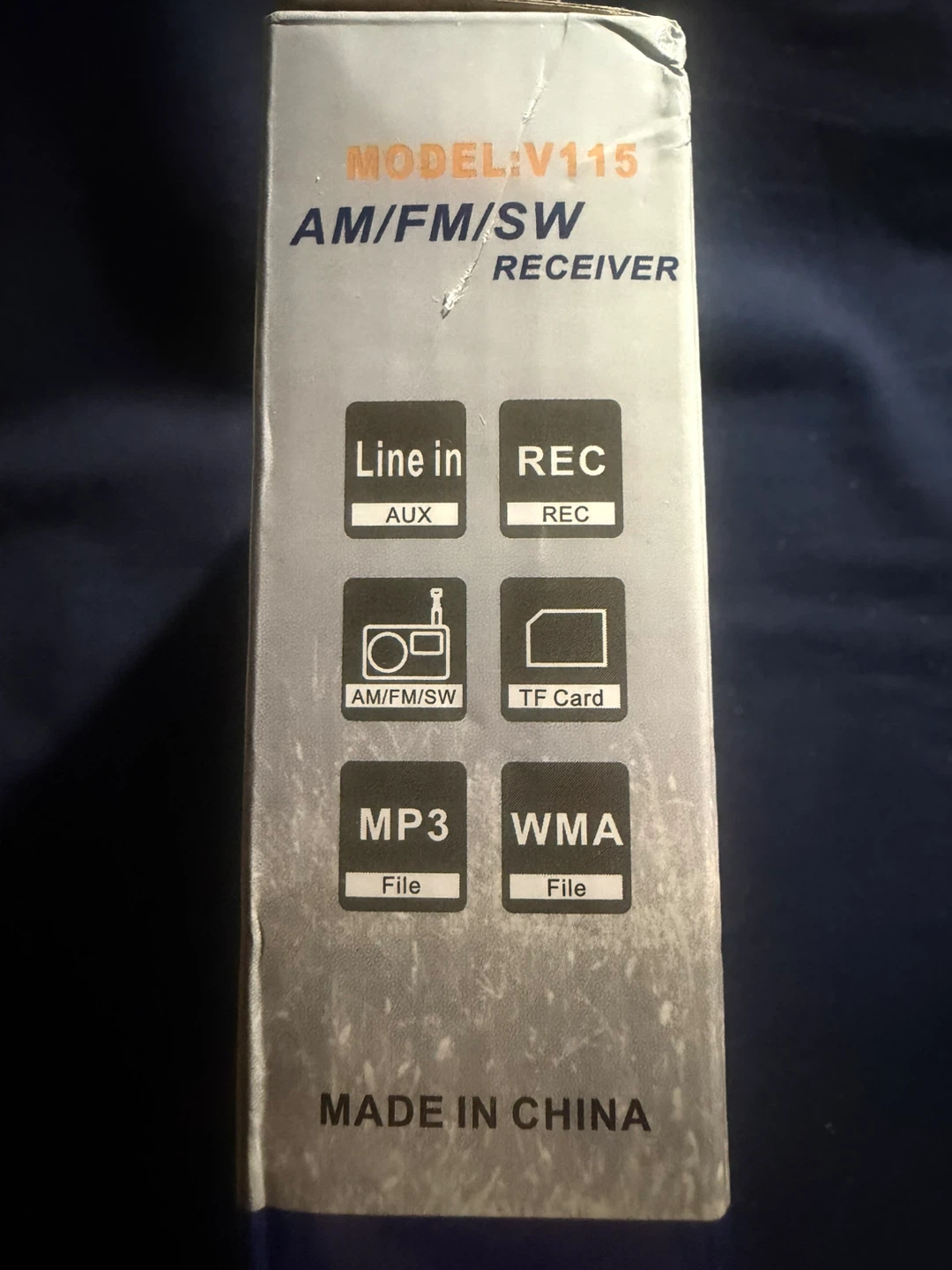 Reteviss V115 Portable AM/FM/SW Radio MP3 Player - photo 2