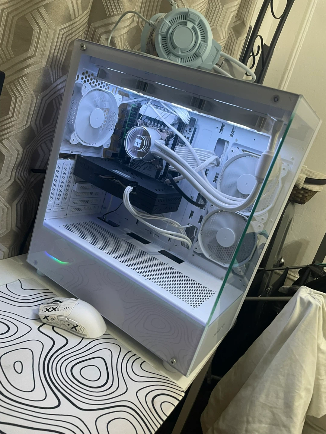 Gaming pc and whole setup including monitor