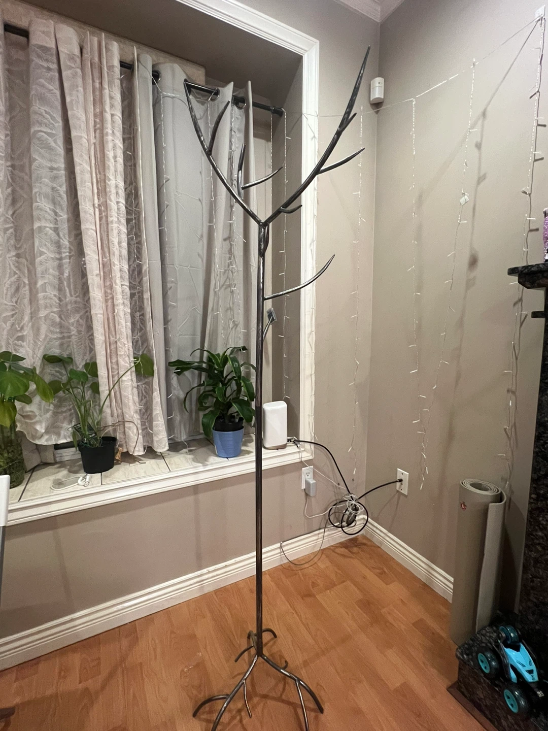Tree Branch Style Coat Rack