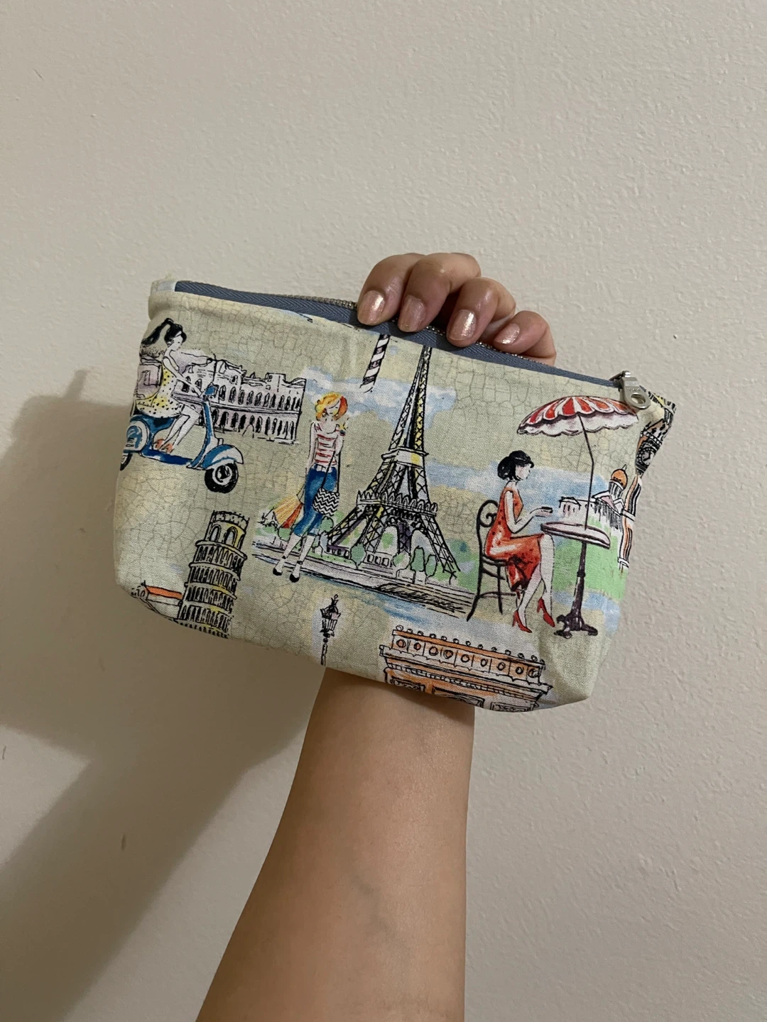 Parisian Shopping & Paris Travel - Cotton Makeup Pouch - photo 2