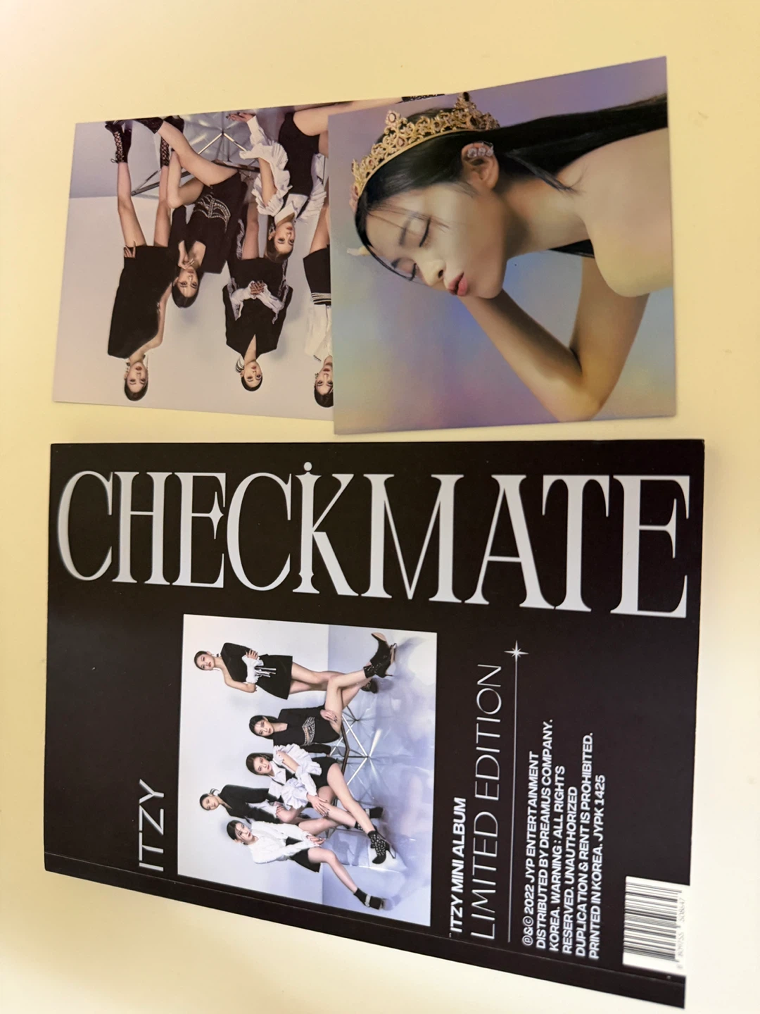 ITZY CHECKMATE Limited Edition Album for Sale - photo 2