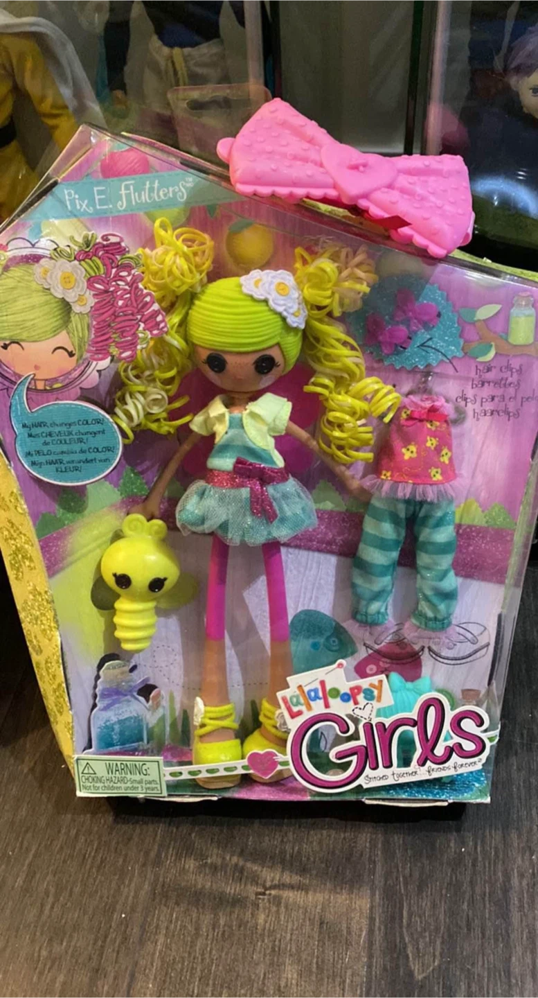 Lalaloopsy Girls Bea Spells-a-Lot & Pix E. Flutters Dolls - photo 3