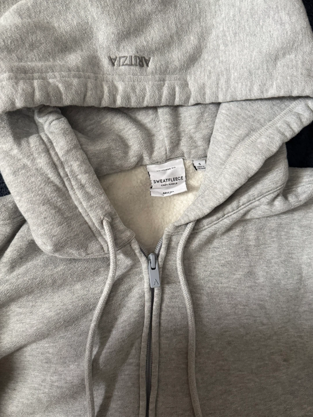 Aritzia Boyfriend Fit zip up - photo 2