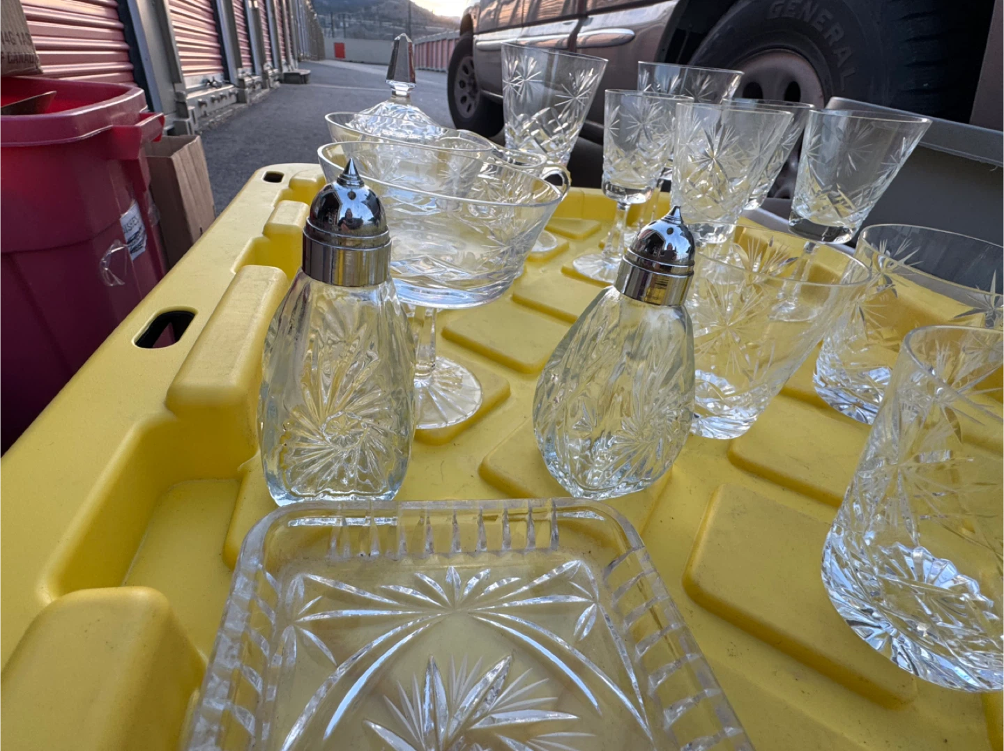 Crystal Glassware Set - Glasses, Shakers & Tray - photo 5