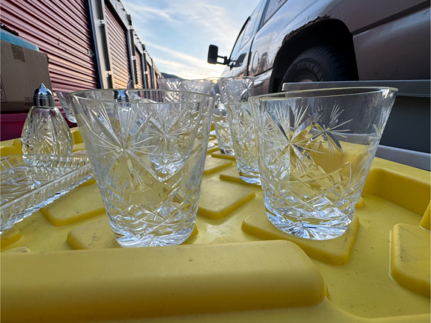 Crystal Glassware Set - Glasses, Shakers & Tray - photo 3