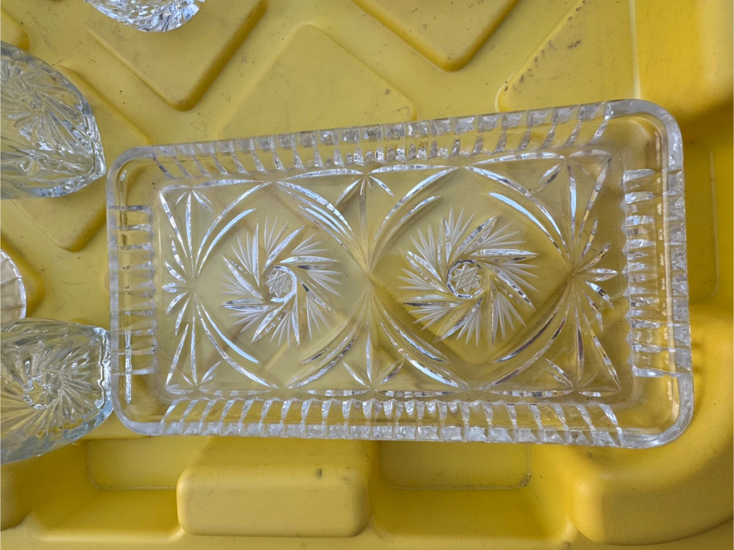 Crystal Glassware Set - Glasses, Shakers & Tray - photo 2