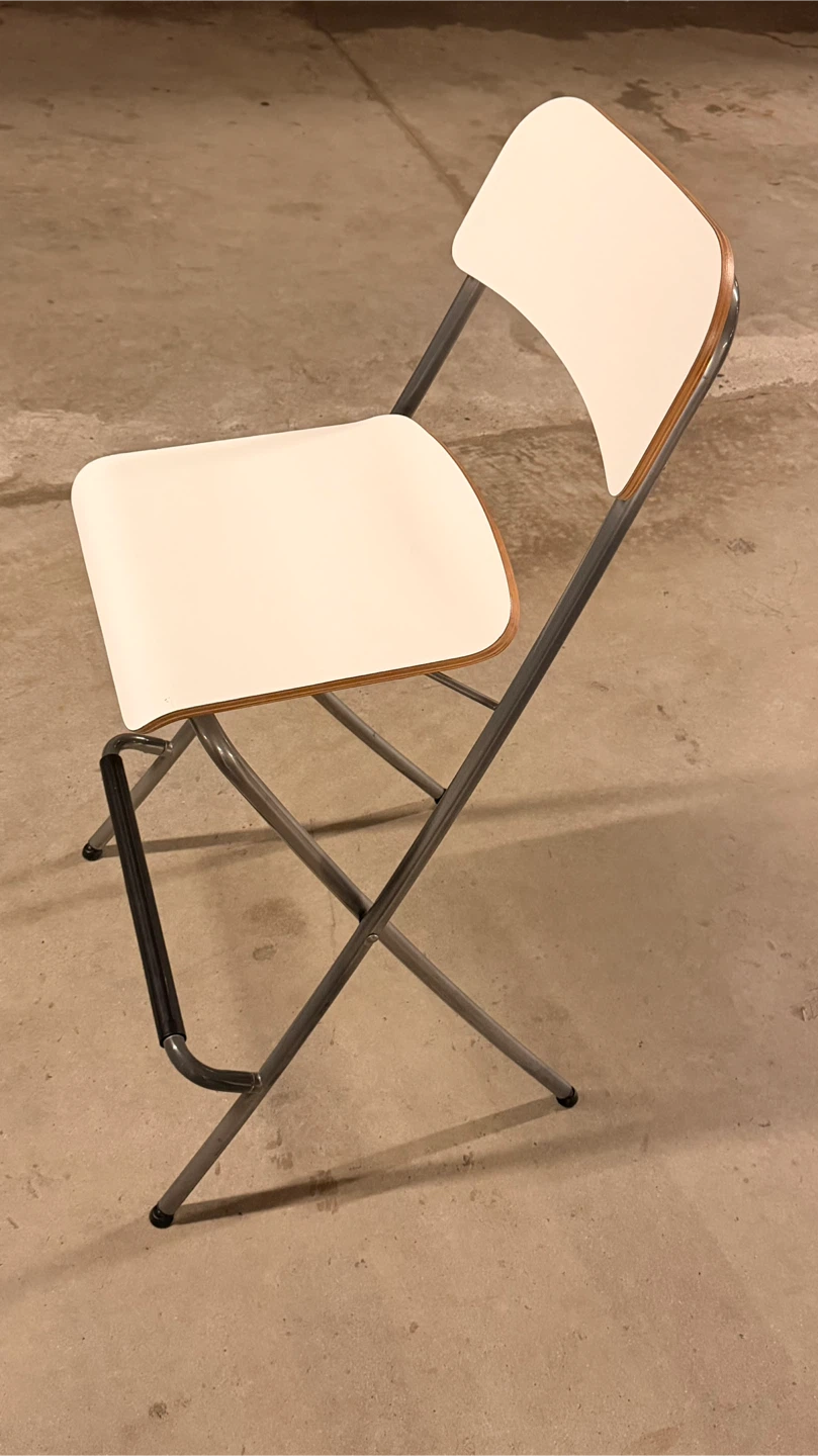 4 sets of White Folding bar Chair with Wood Trim - photo 2