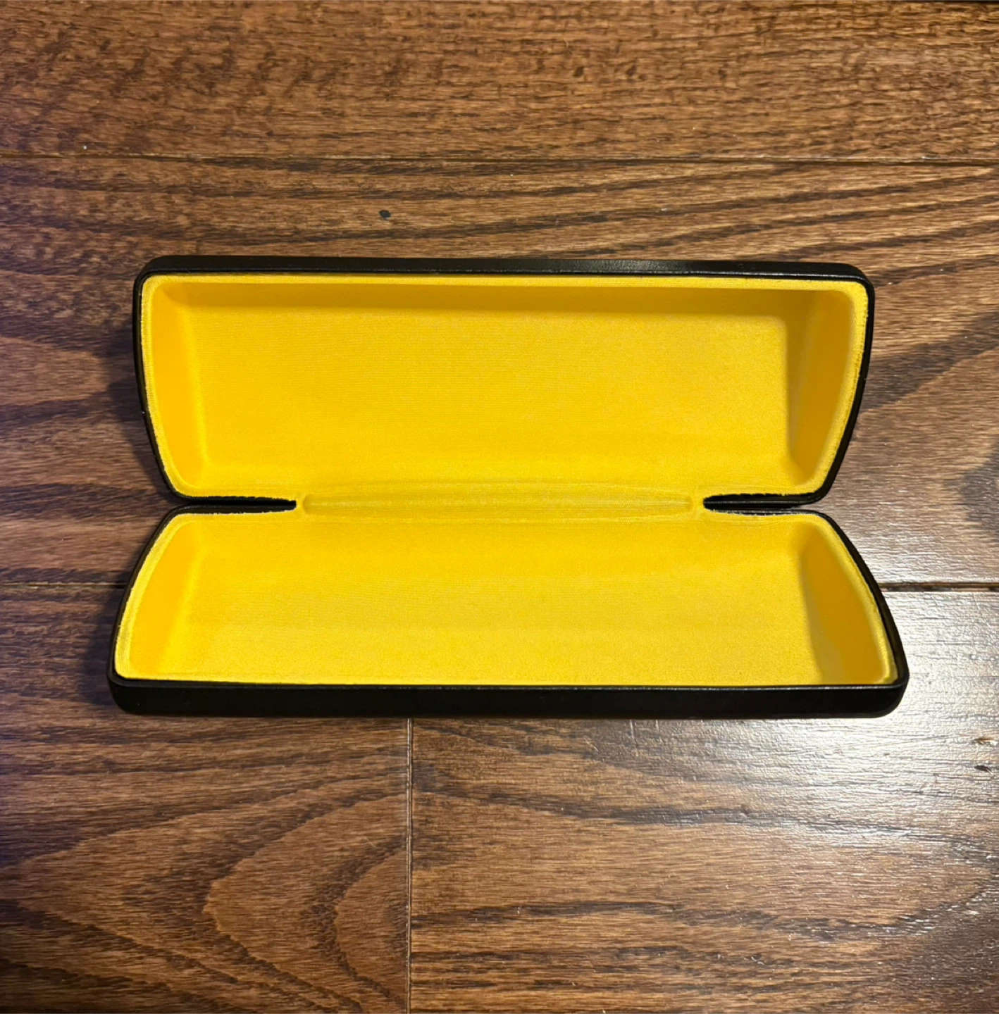 FREE - Pack of 6 eyeglasses cases - photo 2