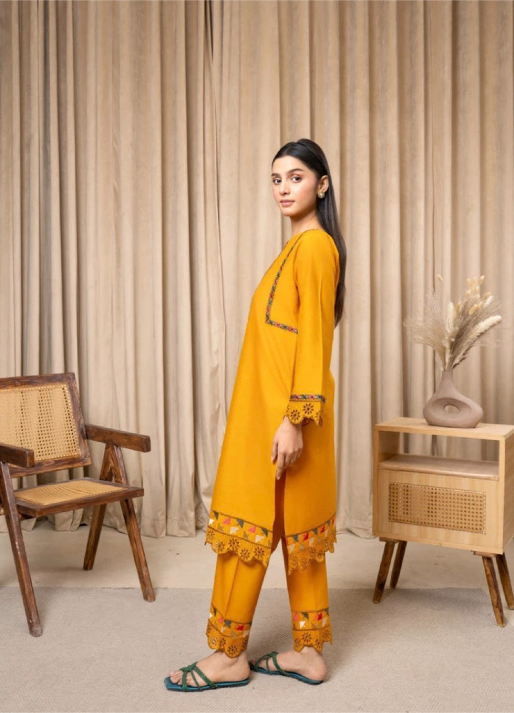 Brand new Mustard Yellow Embroidered Kurta Set - photo 2