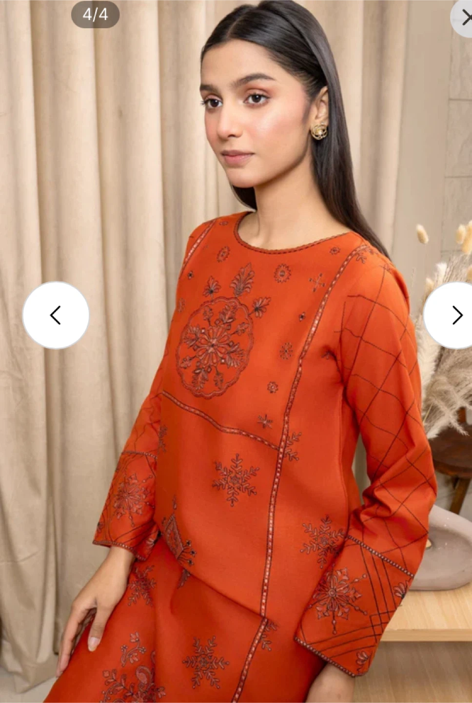 Brand new Embroidered kurta and pant set - photo 4