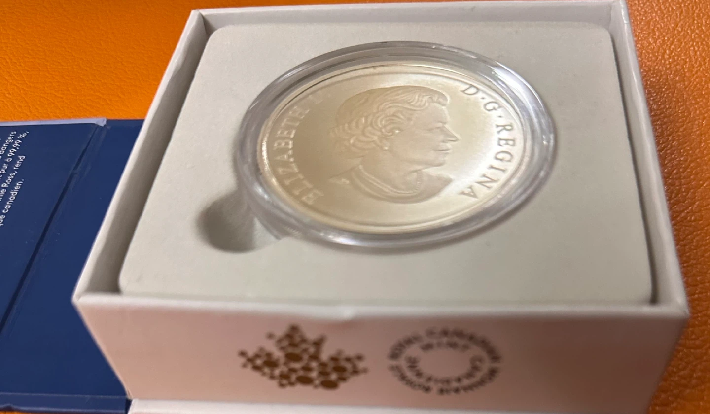 Canada 200 Dollars 2016 Arctic 99.99% Pure Silver Coin - photo 4