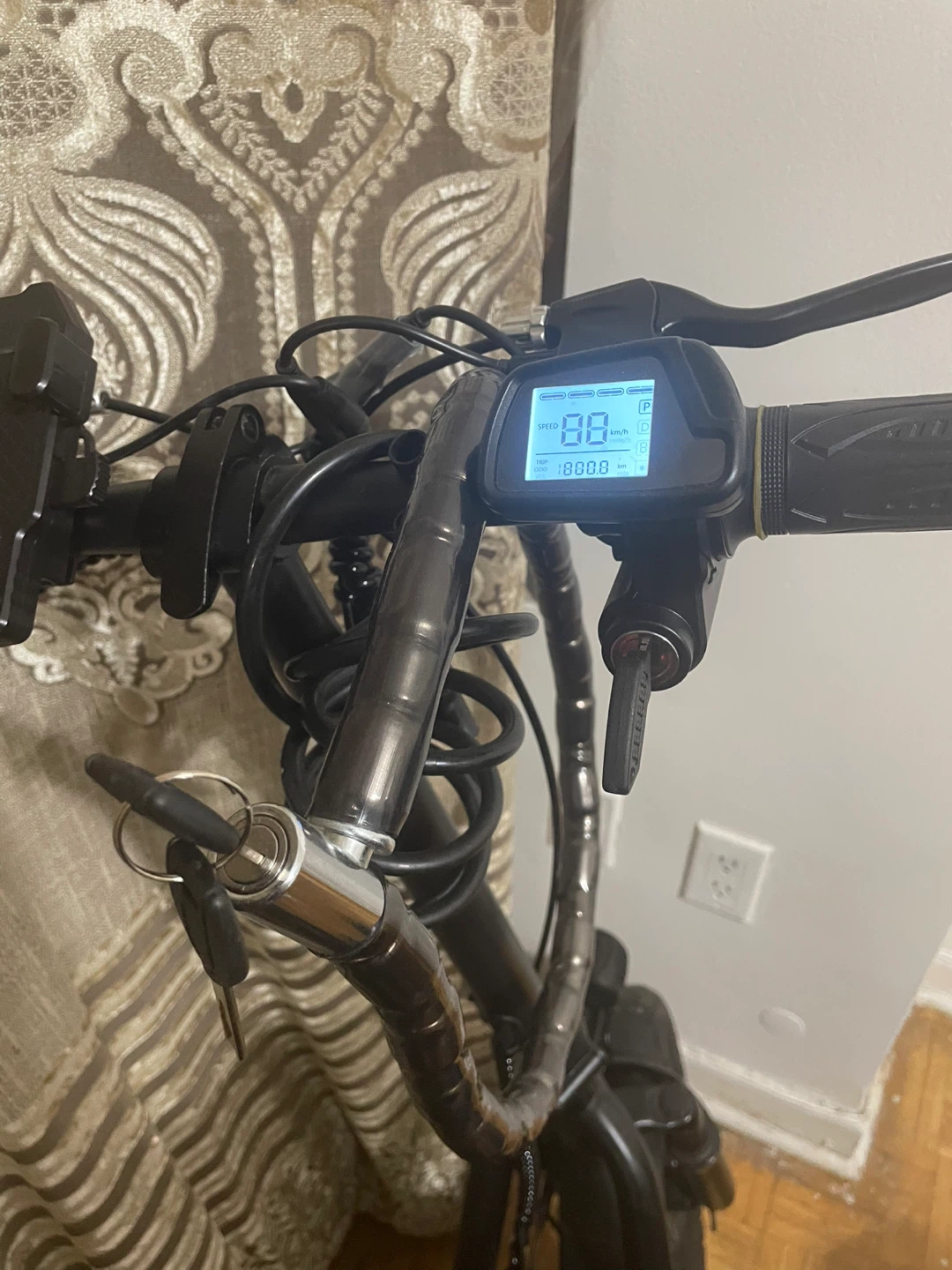 Aovopro esbs pro 500W 14 inch Commuter Electric Scooter 22.5Ah - photo 3