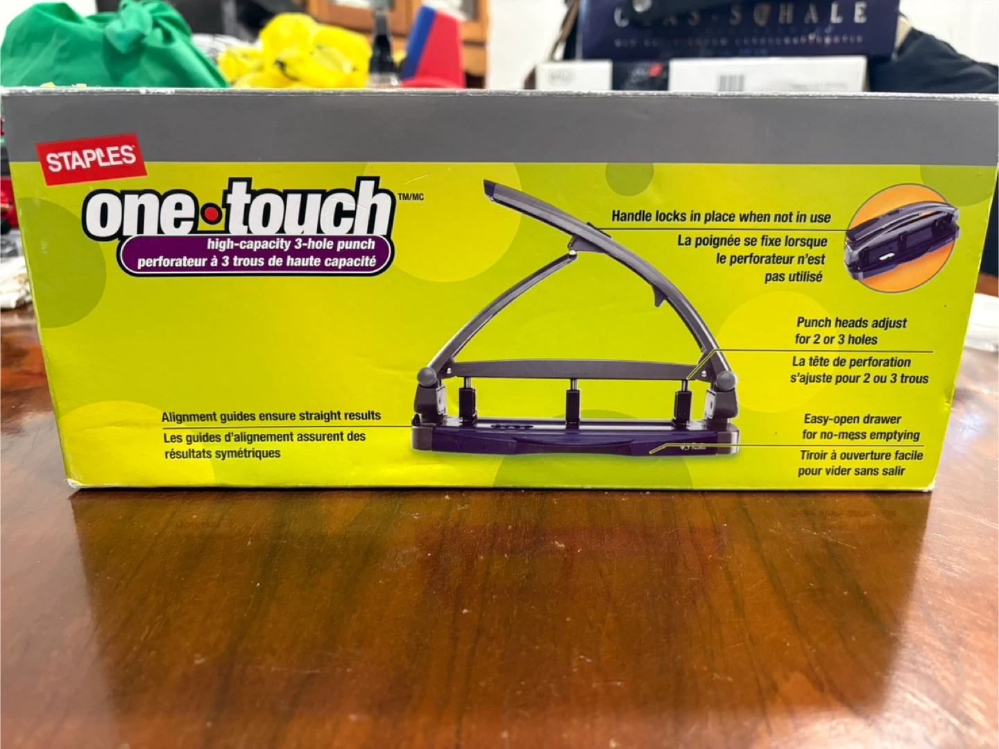 Staples One-Touch High-Capacity 3-Hole Punch (45 sheets) - photo 5