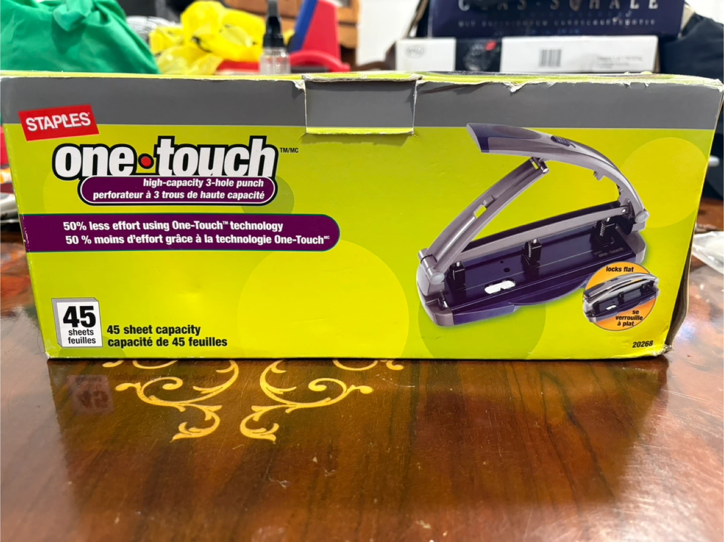 Staples One-Touch High-Capacity 3-Hole Punch (45 sheets) - photo 4