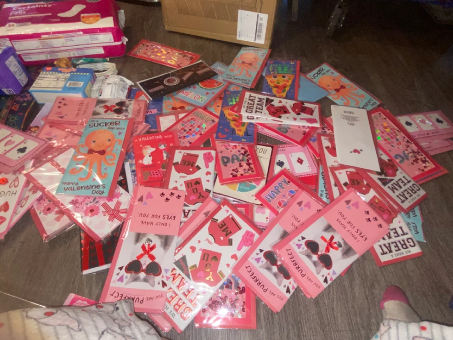 $1 for 10 Valentine's Day Cards Lot