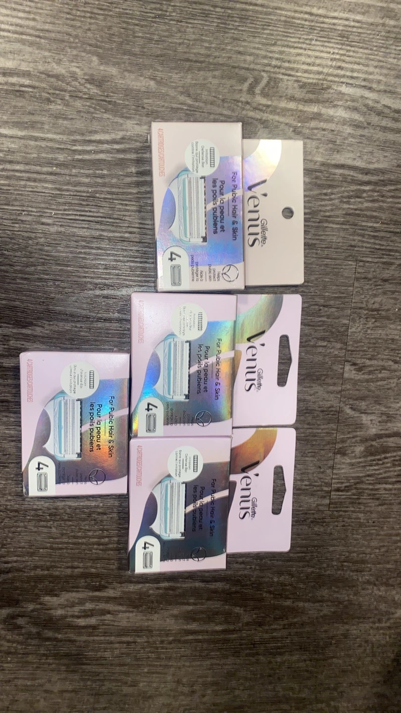Gillette Venus for Pubic Hair & Skin Razor Refills