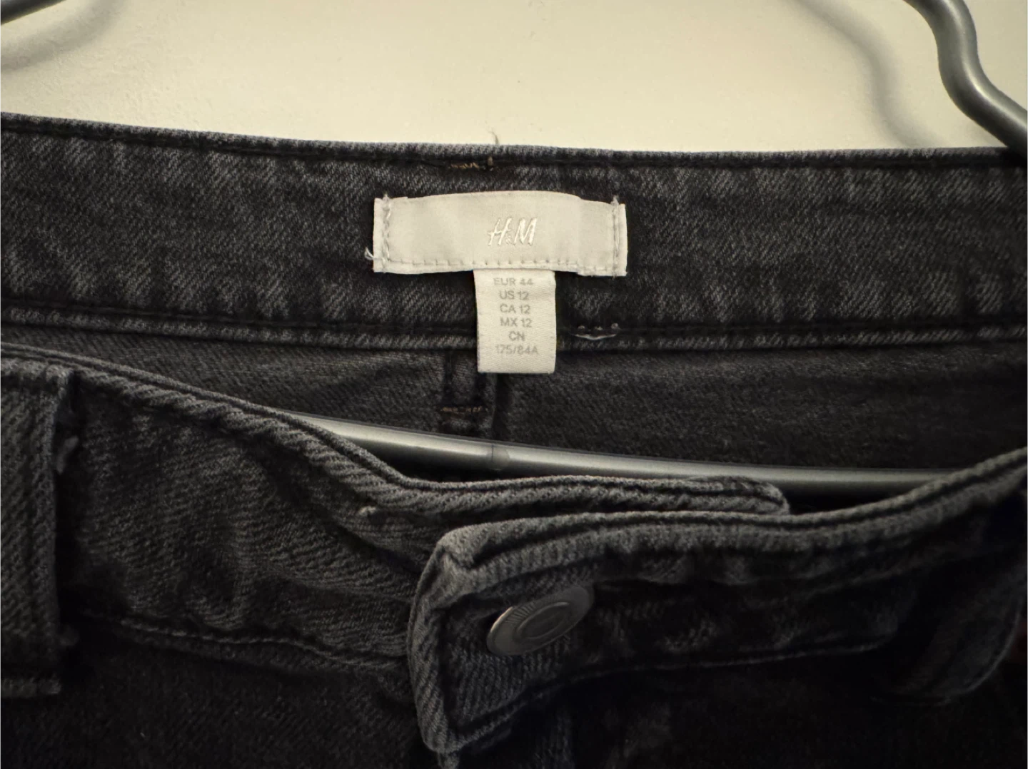 H&M Black Denim Jeans - Size CA 12 - photo 2