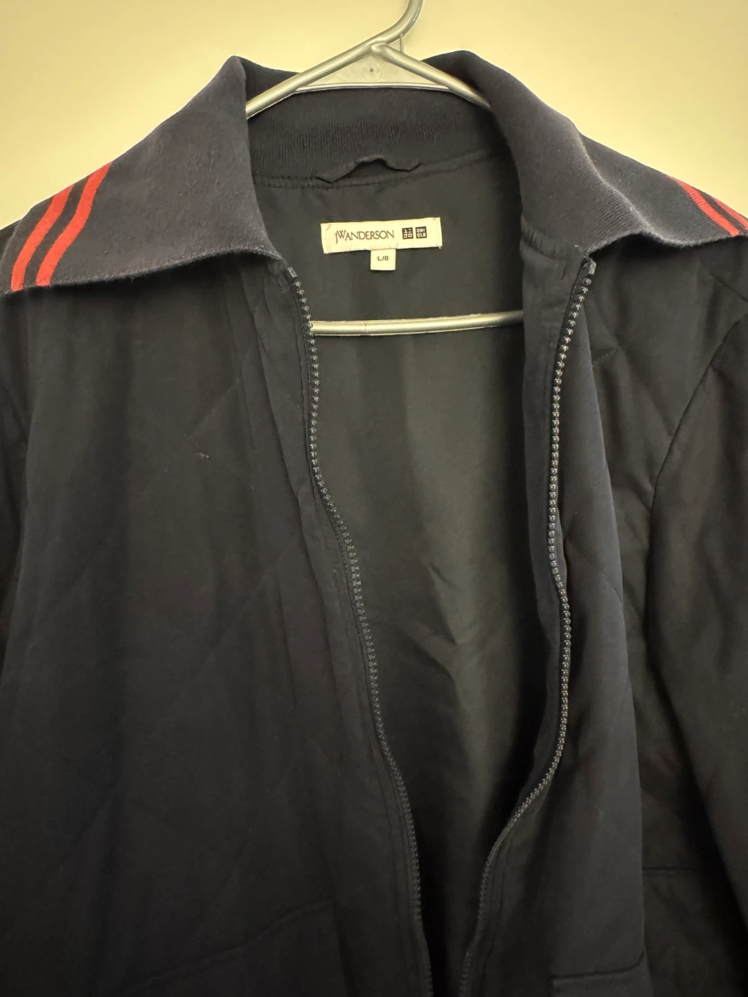 Uniqlo x JW Anderson Navy Jacket with Red Stripes - photo 2
