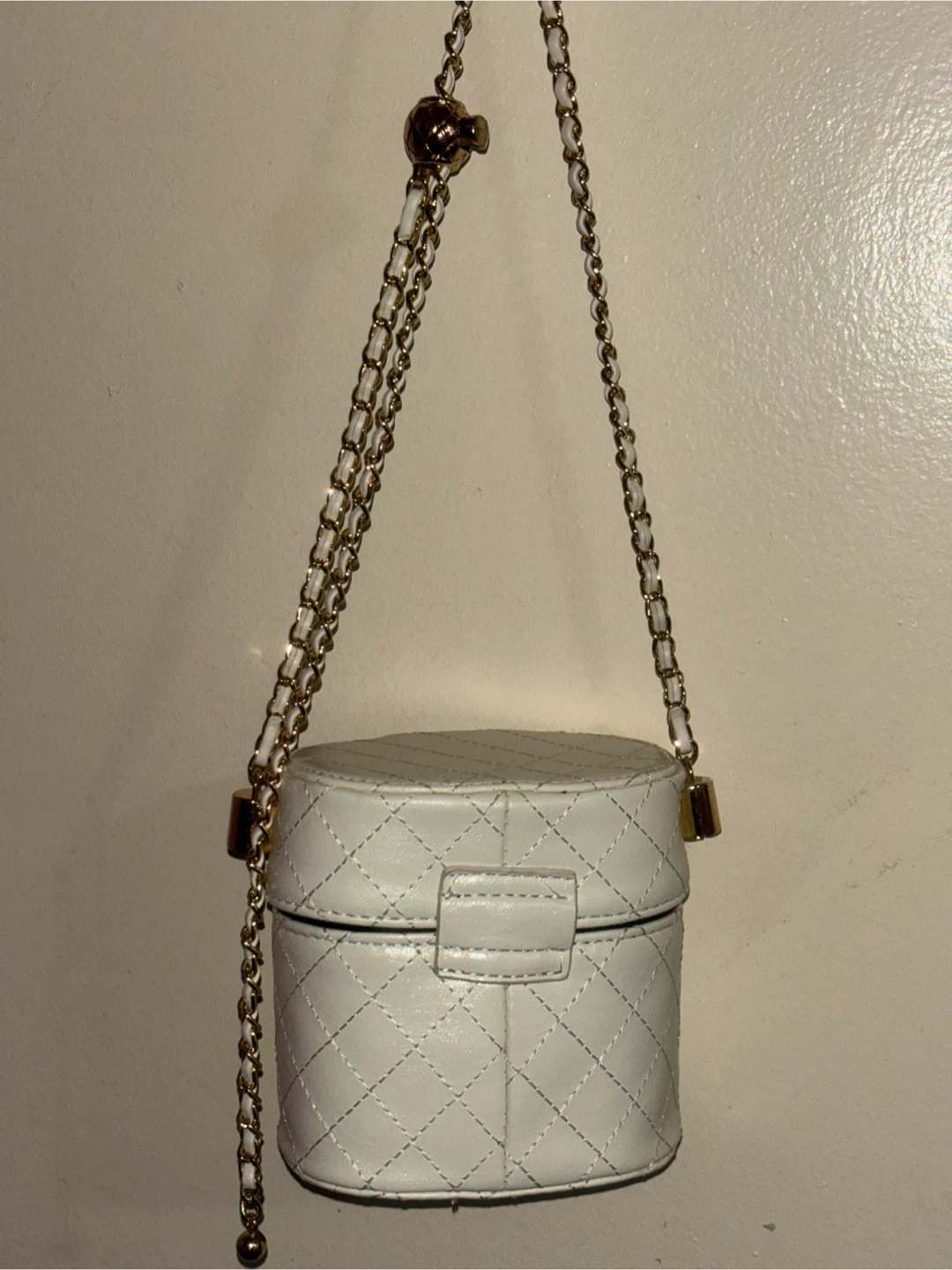 White Quilted Cylinder Crossbody Bag - photo 3