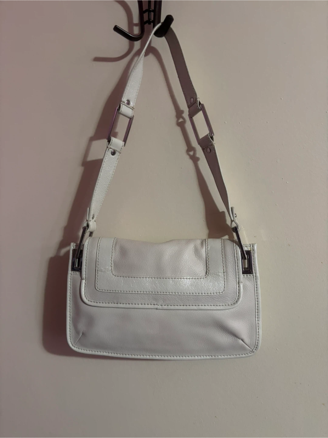 White Leather Shoulder Bag by Banana Republic - photo 2