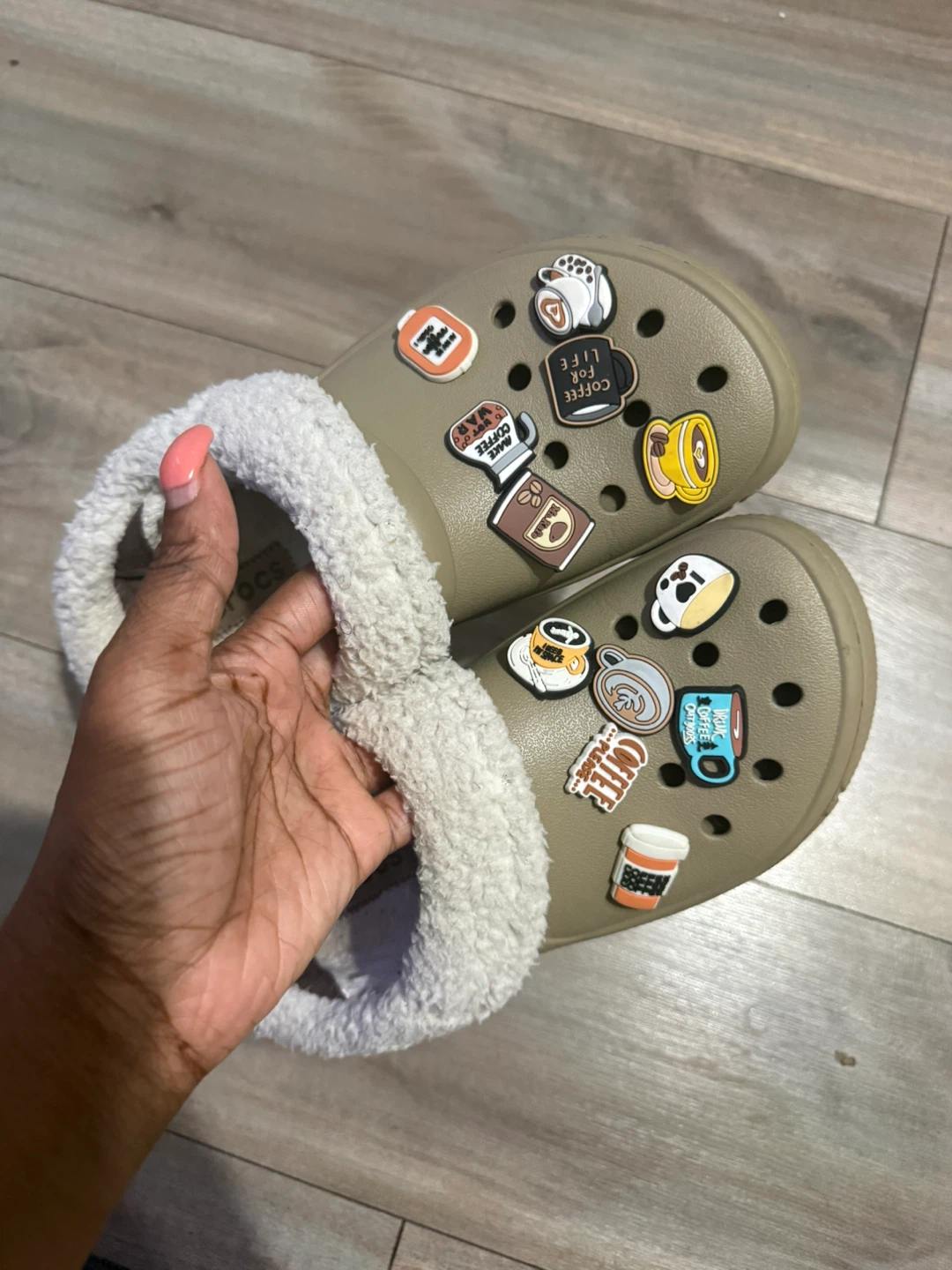 Crocs Lined Clogs with Coffee Charms - Size 8