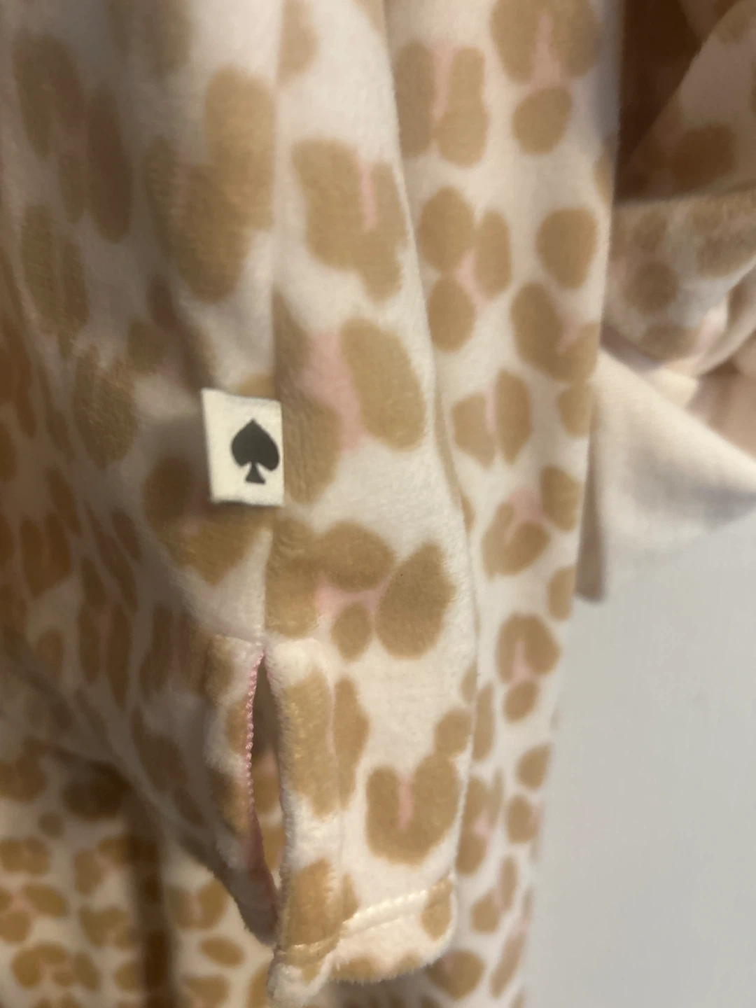 Kate Spade  ♠️ New  York Leopard Print Pajama Set XL - photo 3