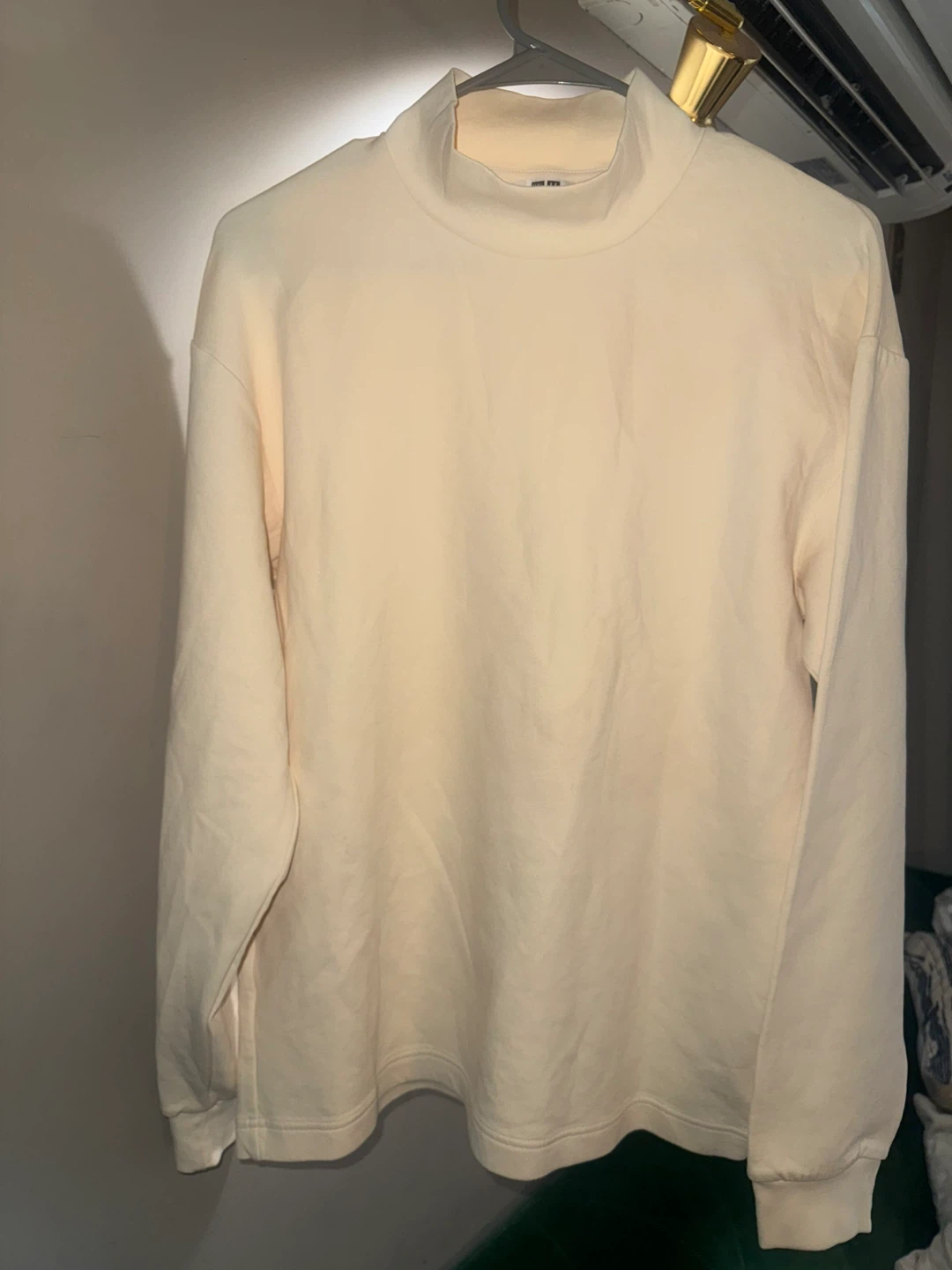 Uniqlo U Mock Neck Sweatshirt