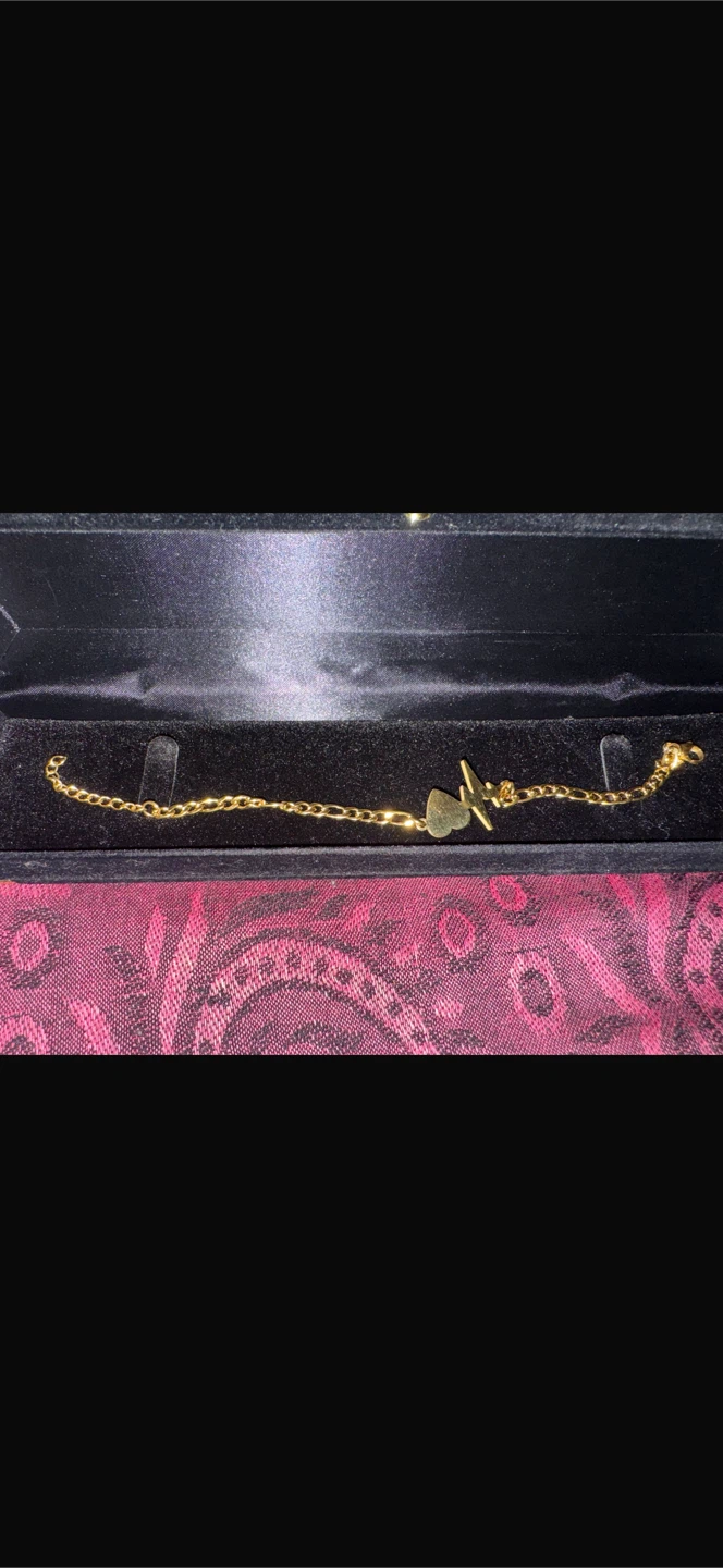 Assorted plated Gold Tone Fashion Jewellery Set with Box - photo 3