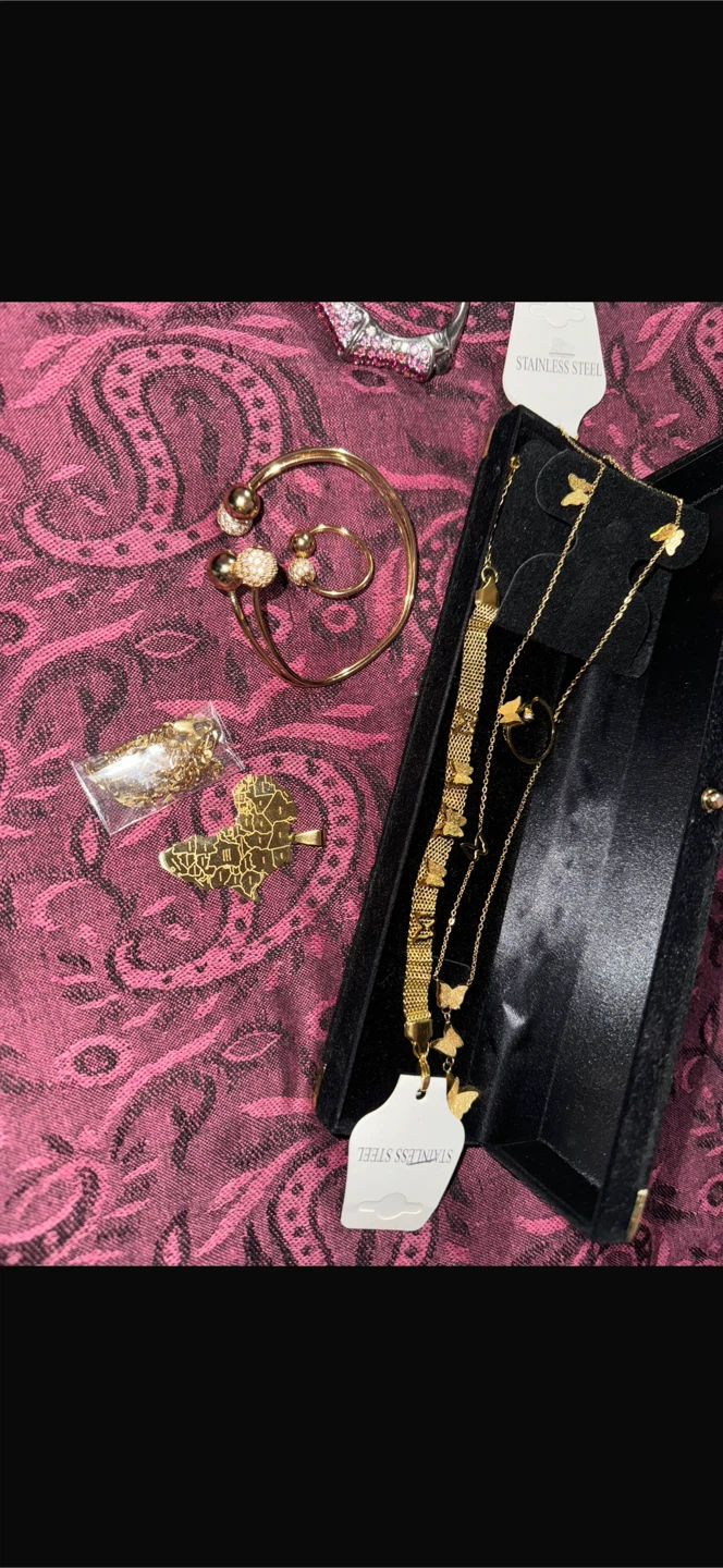 Assorted plated Gold Tone Fashion Jewellery Set with Box - photo 5