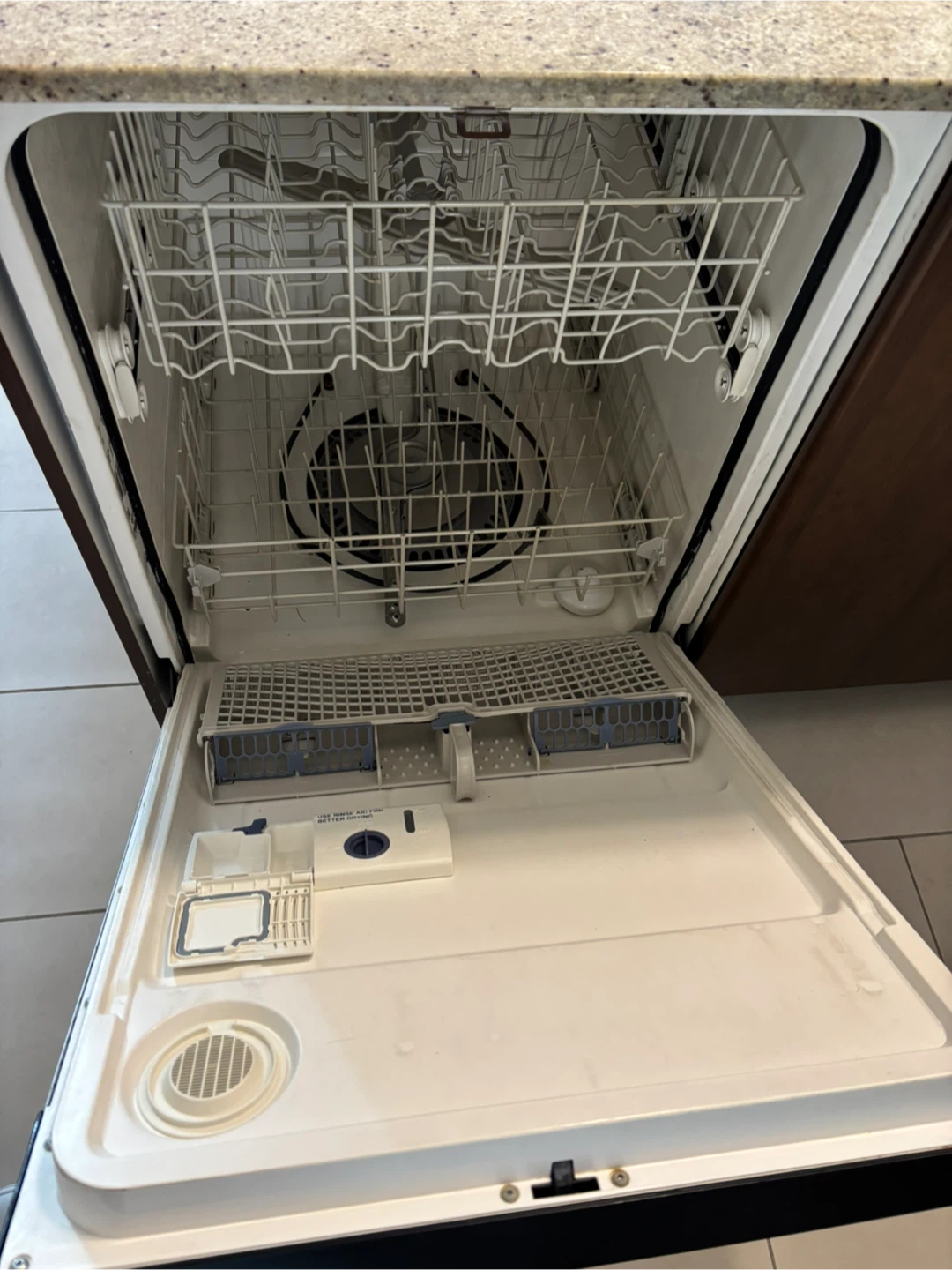 Whirlpool Quiet Partner II Dishwasher - photo 2