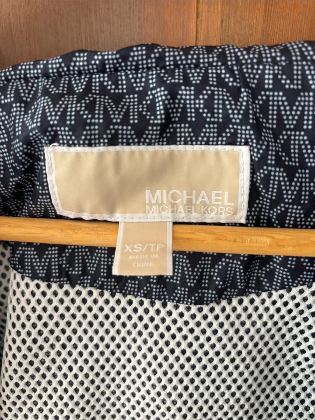 Michael Kors Cropped Windbreaker Jacket XS/TP - photo 2