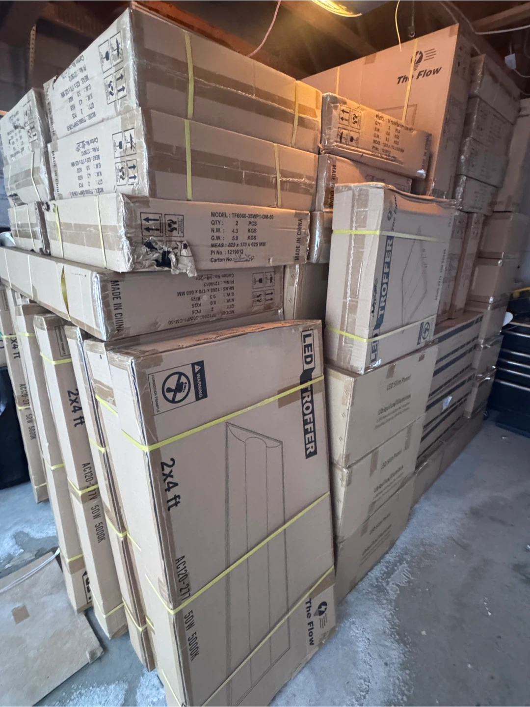 LED Troffer Light Fixture 2x2ft 35W 5000K - photo 3