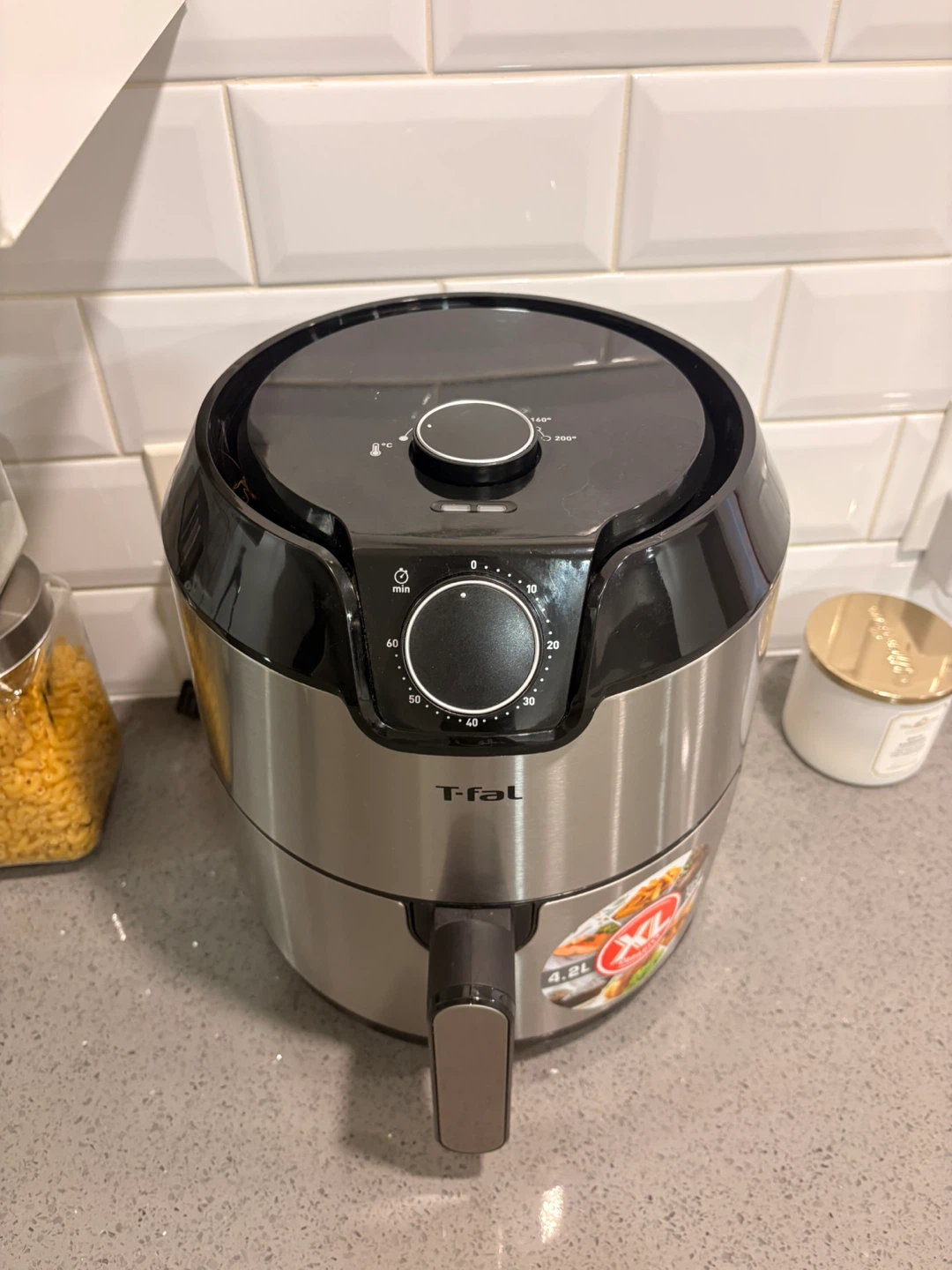T-Fal Air Fryer - 4.2L Capacity - photo 2