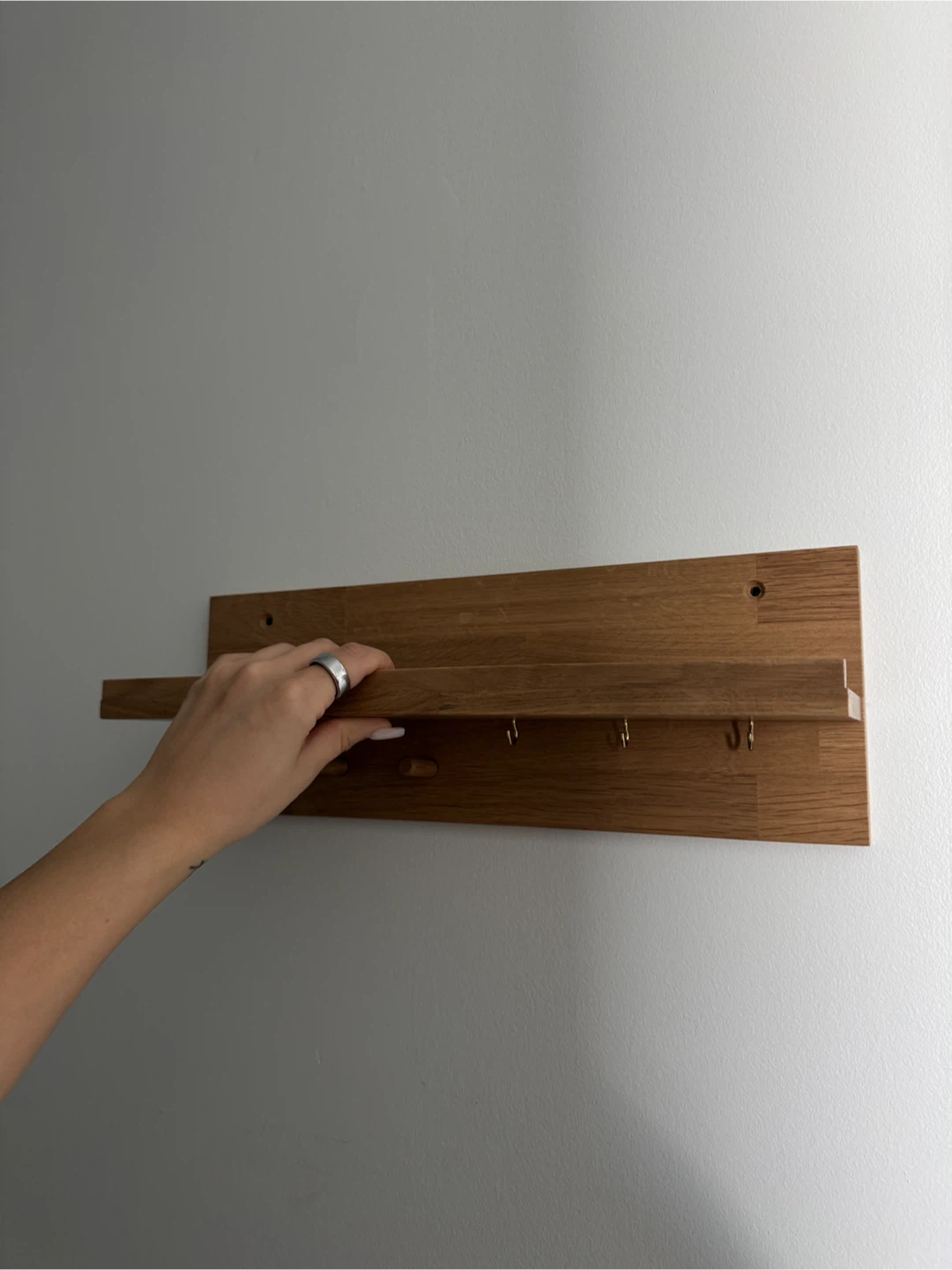 2 x IKEA Wooden Wall Shelf with Hooks HÄSTVISKARE - photo 3
