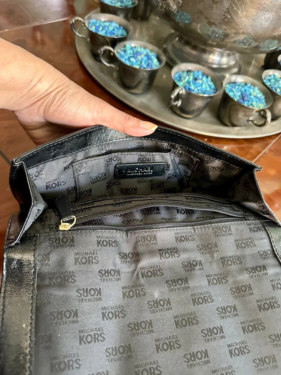 Michael Kors Black Patent Leather Clutch Wallet - photo 4