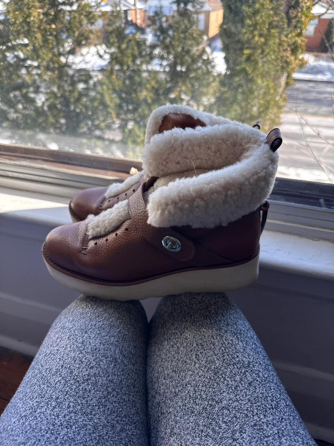 Coach Brown Leather & Shearling Winter Boots - photo 2