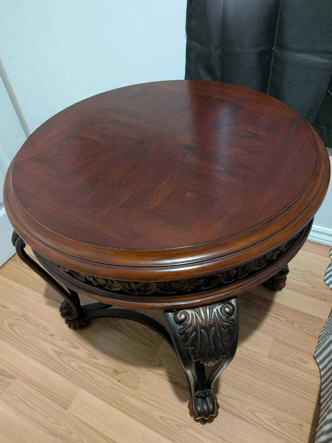 Round Wood Side Table - photo 2
