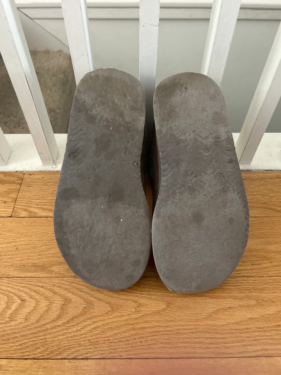 Grey Suede-Like Uggs - photo 5