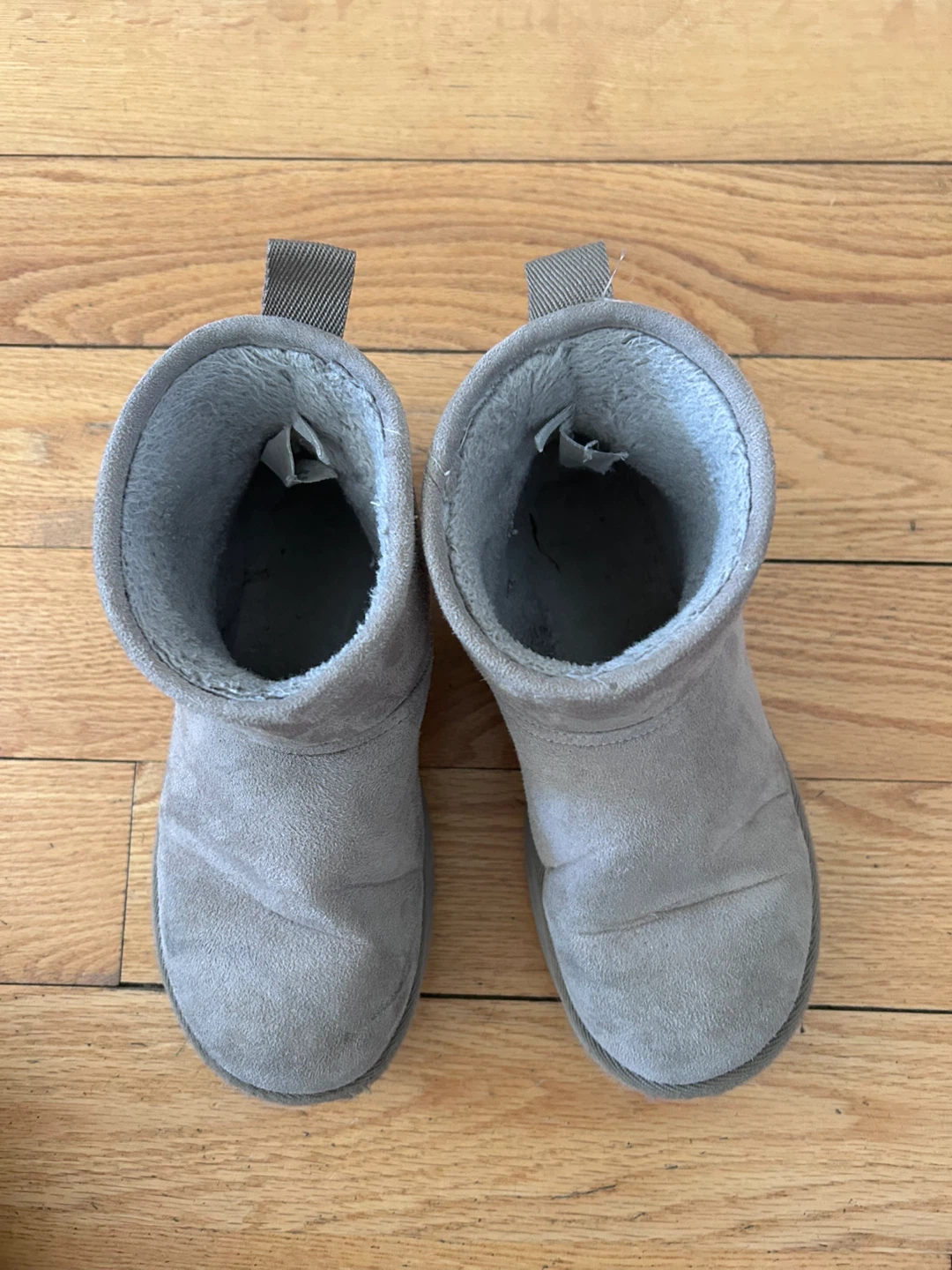 Grey Suede-Like Uggs - photo 3