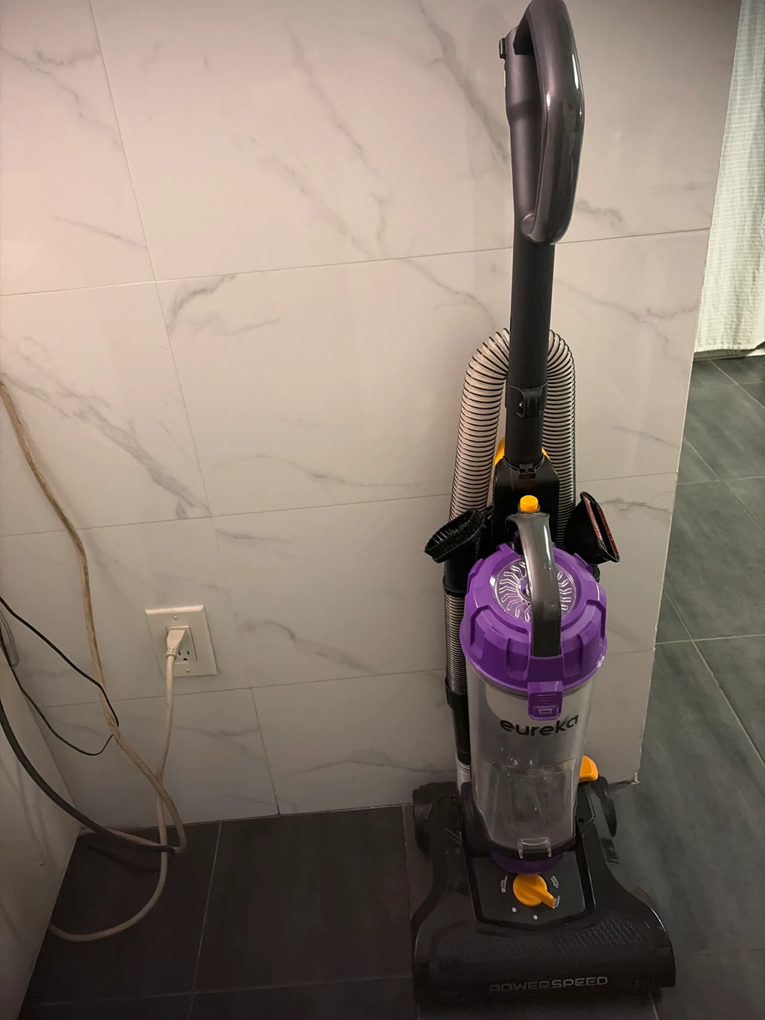 Eureka PowerSpeed Lightweight Vacuum Cleaner - photo 2