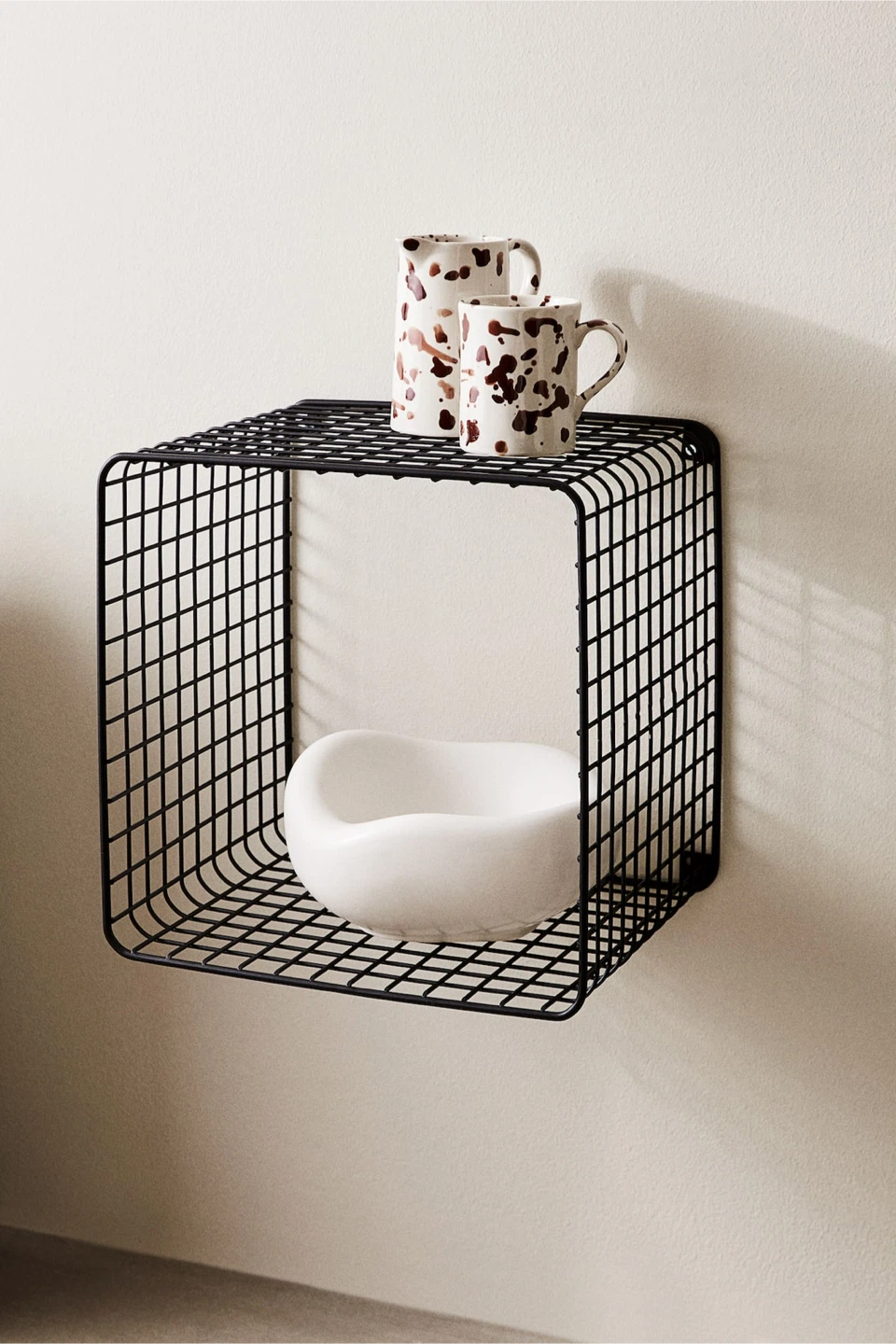 H&M Black Wire Cube Shelf