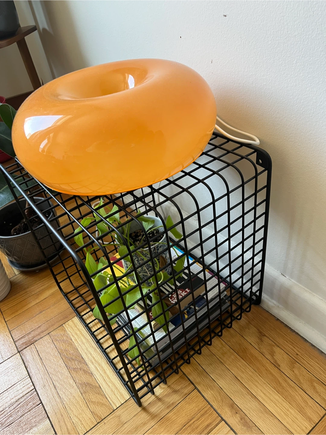 H&M Black Wire Cube Shelf - photo 3