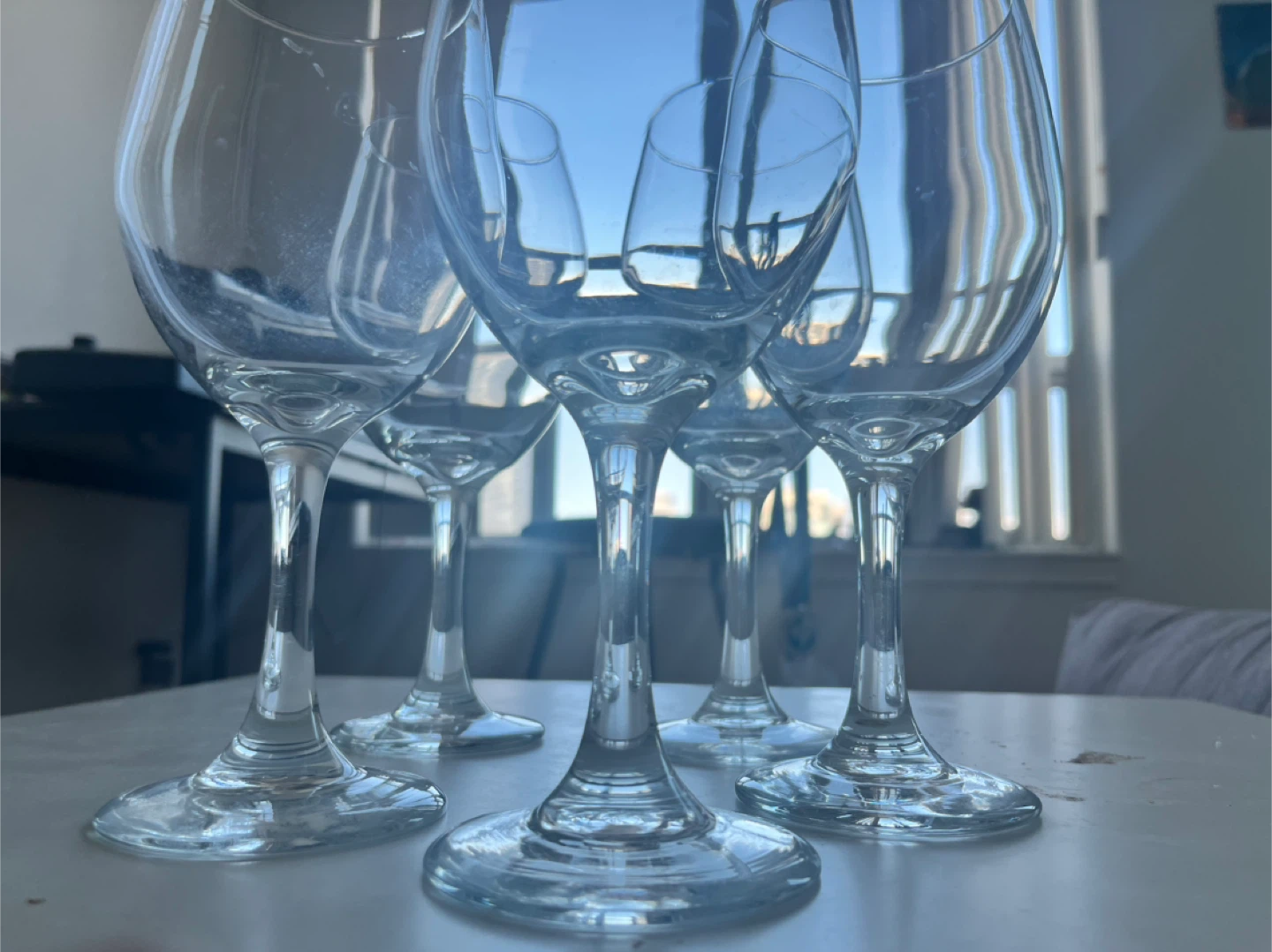 Set of 5 Clear Wine Glasses - photo 2