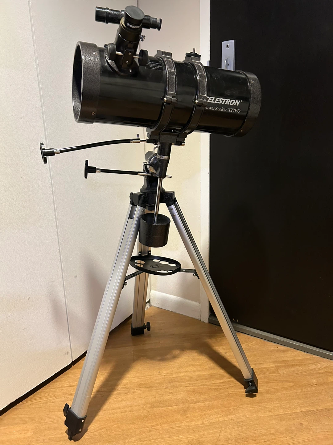 Celestron PowerSeeker 127EQ Telescope - photo 2