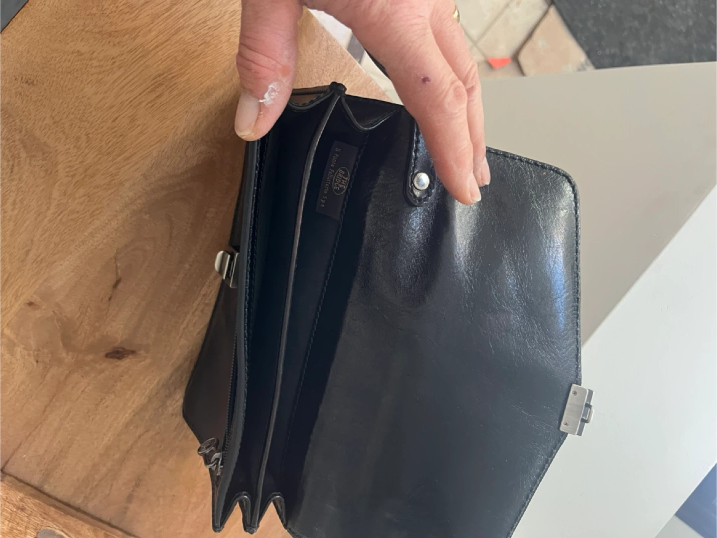 The Bridge Black Leather Clutch - photo 3