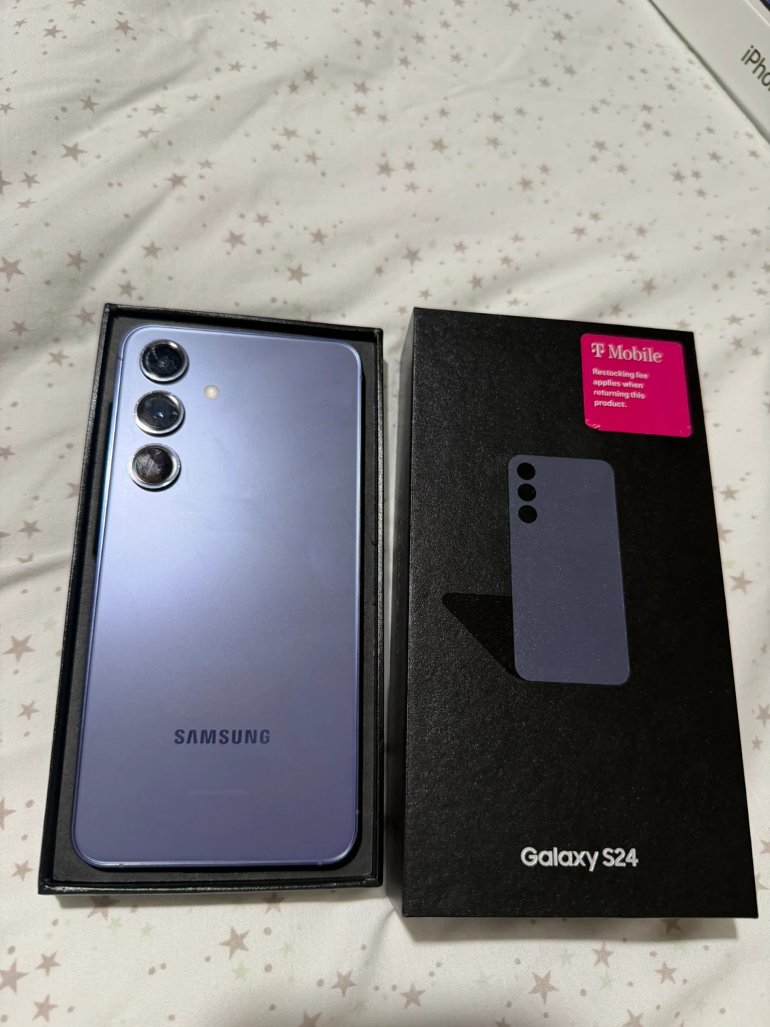 Samsung Galaxy S24 T-Mobile Unlocked Smartphone - Lavender - photo 2