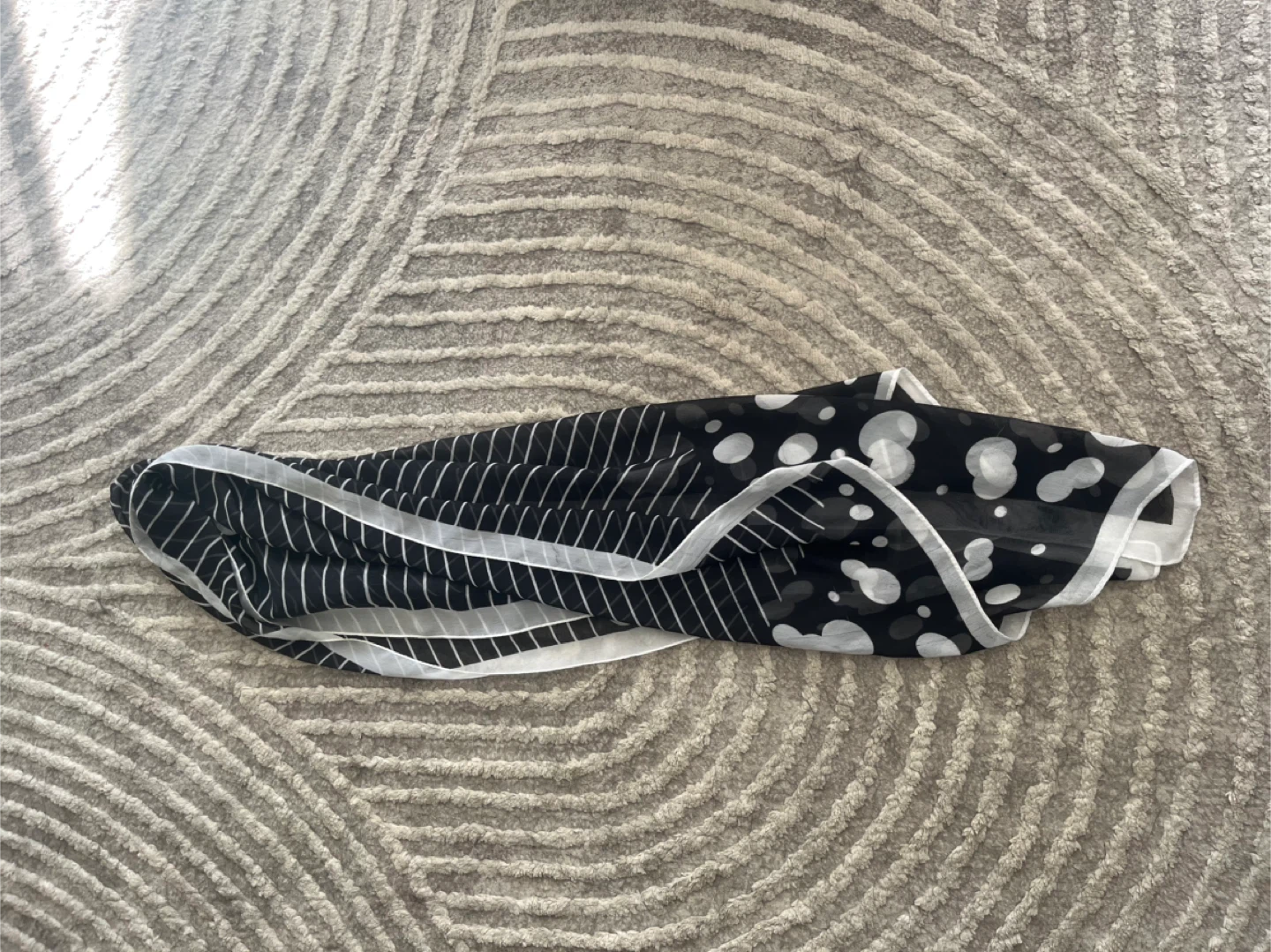 Black and White Patterned Scarf