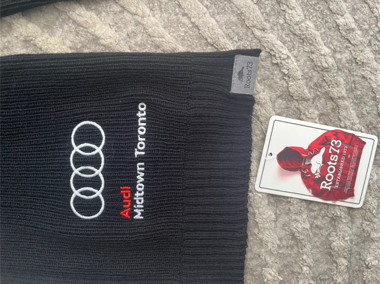 Roots Audi Midtown Toronto Scarf NEW w tag - photo 2