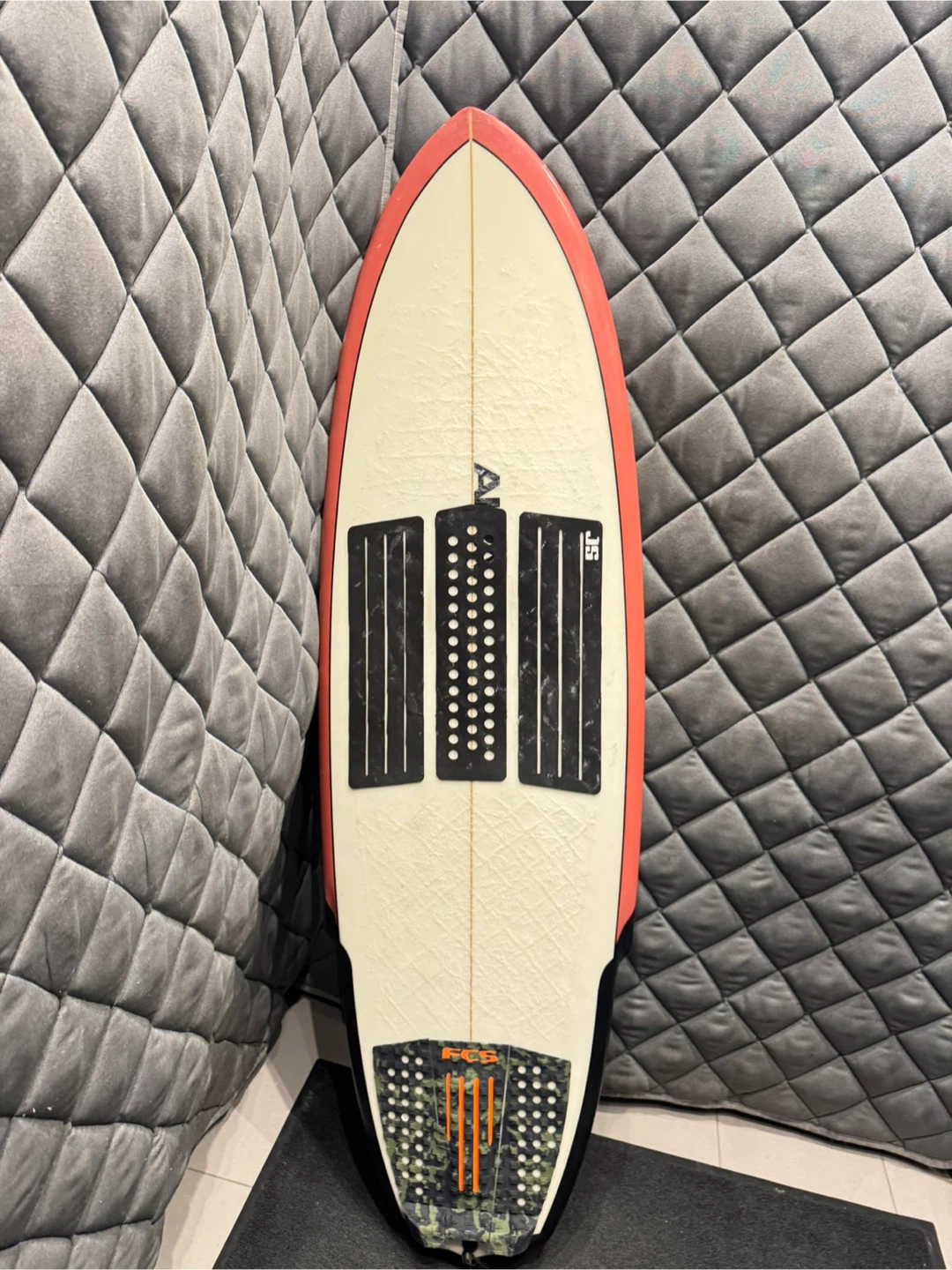 5’8 Aipa Wreckingball surfboard - photo 3
