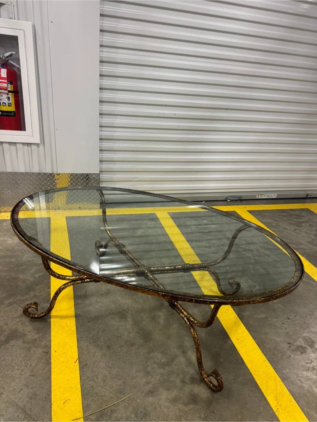 Free delivery coffe table